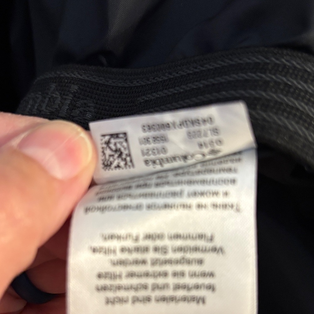 Columbia Men's Plaid Black Raincoat - Picture 6 of 7